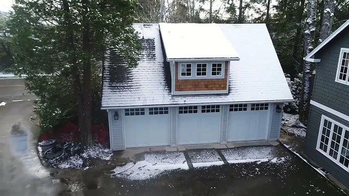 3-Car Garage with Mother-in-law suite above - DayDayNews