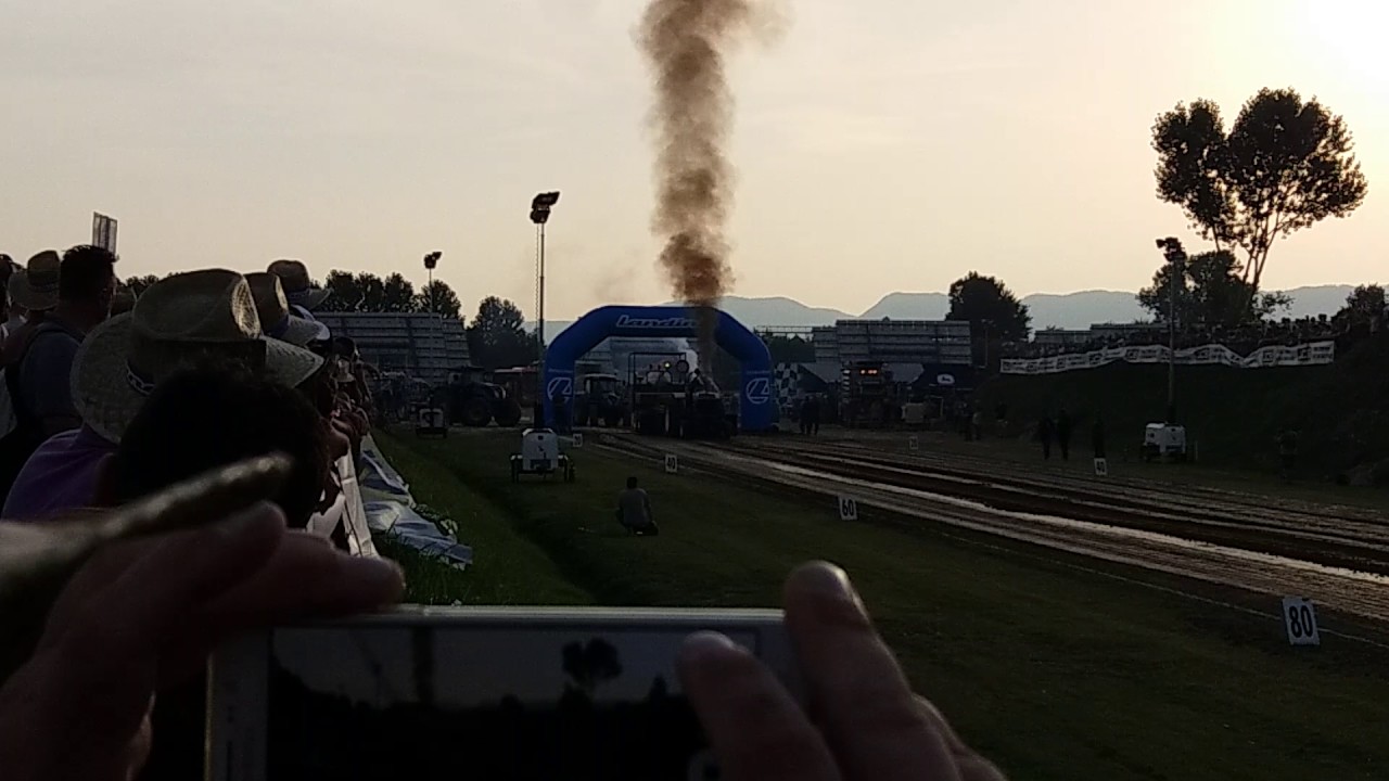 camera iphone 8 plus apk Tractor pulling Cervarese Santa Croce 2017@ zambaldo