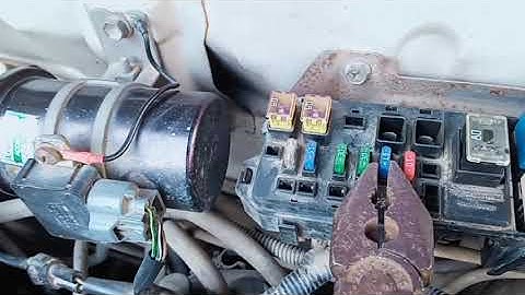 Maruti Suzuki Alto starting problem. not show ECM light. check ecm fuse. car check engine light not.
