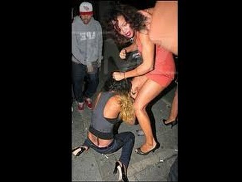 Pictures Of Rihanna After The Fight 18