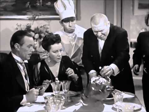 STOOGE SLAPSTICK SAVVY: how not to prepare for Thanksgiving dinner