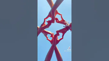 صور أصدقاء كأنها لك تقدري تحطيها يتوري 