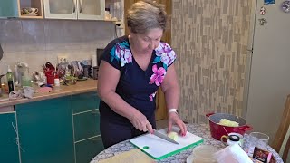 картинка: РЕМОНТ моей квартиры радует, и конечно надо котлетки 👍♥️