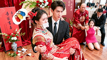 Cô gái bị mẹ kế bán cho ông già, cô lại qua đêm với tổng tài và mang thai ba!