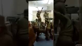Israeli Idf Soldiers Dancing To Twerking Like Miley