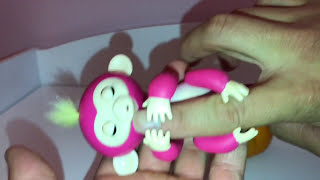 Tessa’s Toybox Episode 3: Fingerlings Bella Baby Monkey by WowWee Unboxing and Test