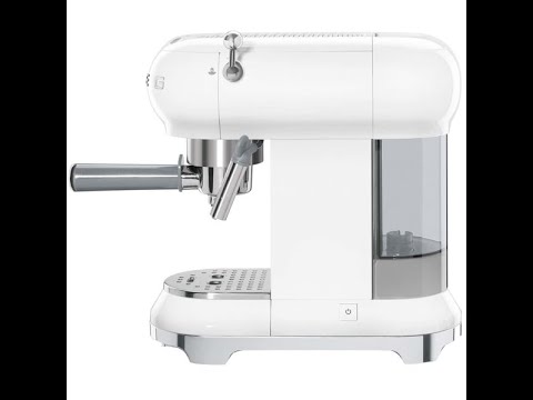 Кофеварка рожкового типа SMEG