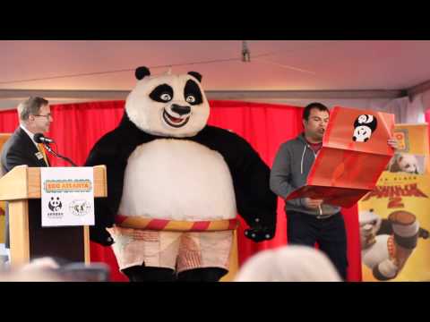 Producer Joanna covers the naming of the Panda at ...