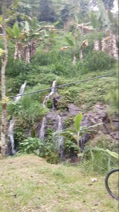 AIR TERJUN JAMBURONO KRISIK BLITAR