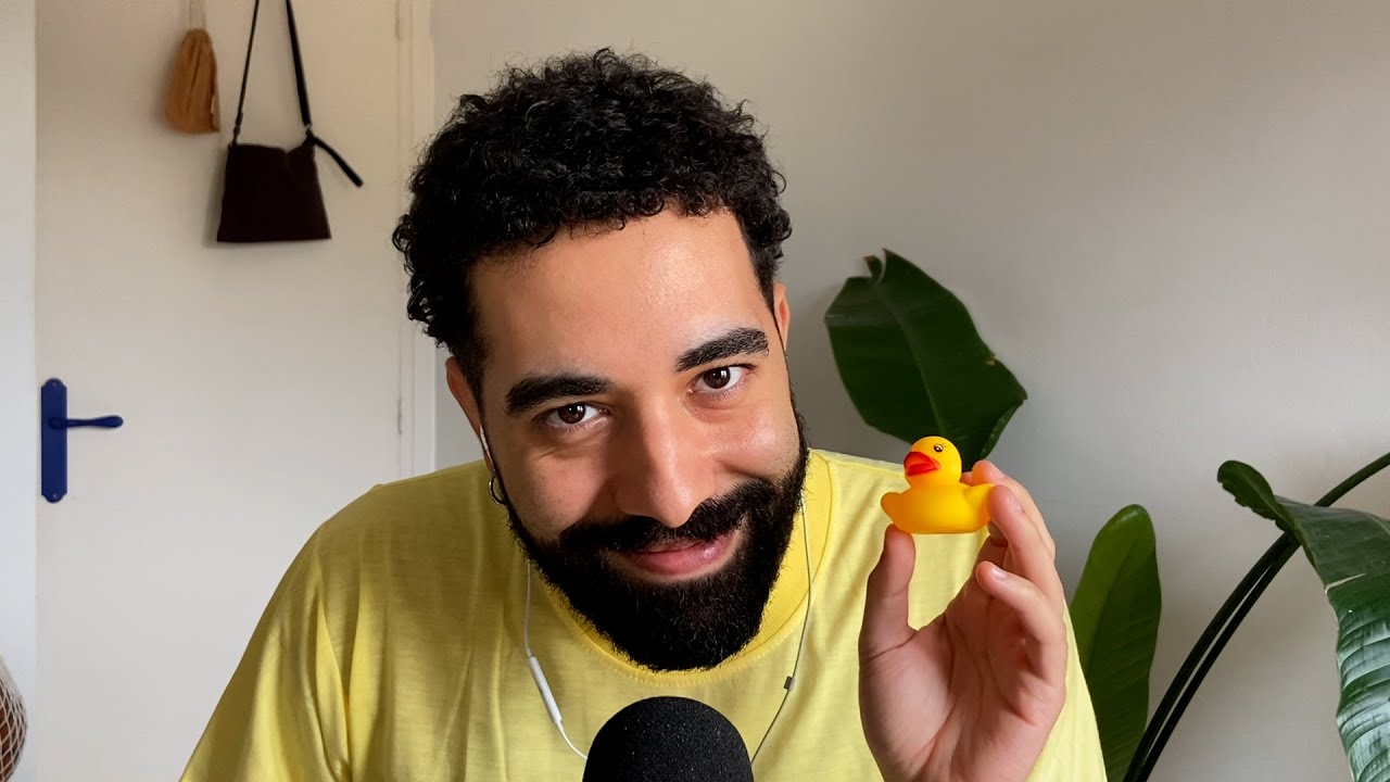 drawing yellow objects (asmr)