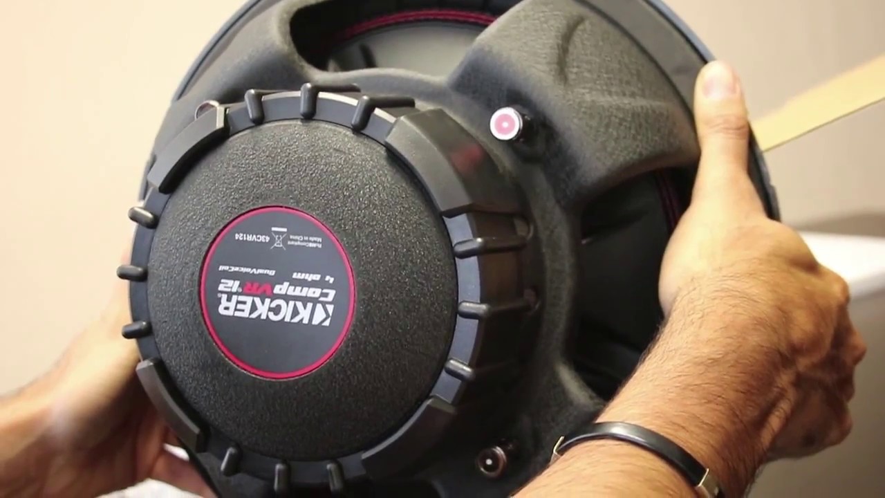 SacandoDeLaCaja Woofer Kicker 12" 4-Ohm YouTube