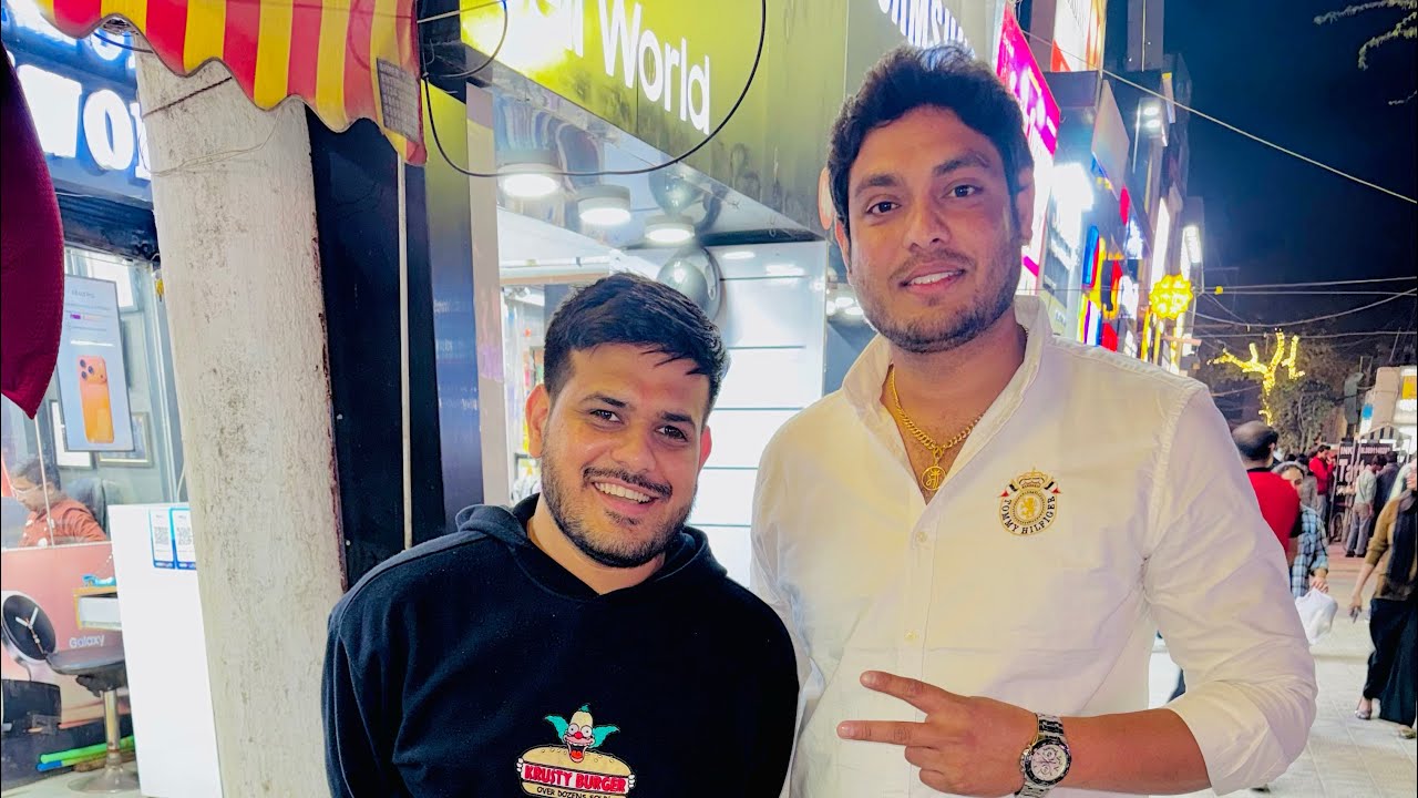 Anmol Jaiswal ( @IndianBackpacker  ) bhai se mile Gurugram m 