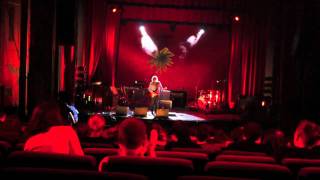 Kristof Schreuf &quot;A Walk In The Park&quot; und &quot;Bourgeois With Guitar&quot; (live 2011)