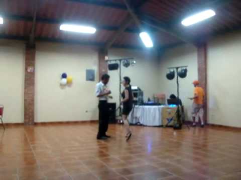 YA LLEGO SERGIO EL BAILADOR(8) [HQ].mp4