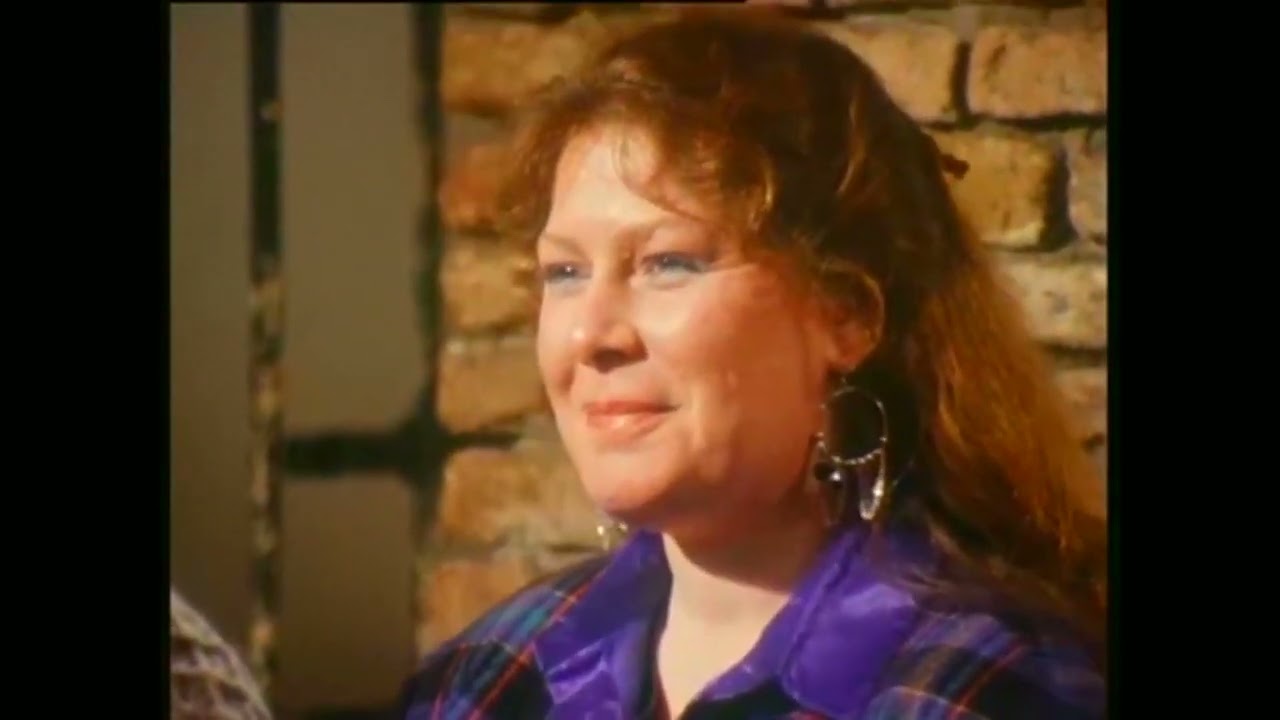 Dolores Keane (De Dannan) - 