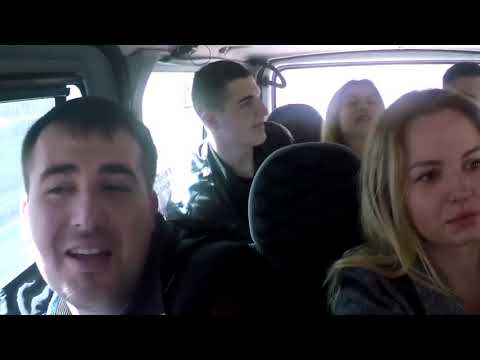 Таксист маршрутки, певец. Прикольно.