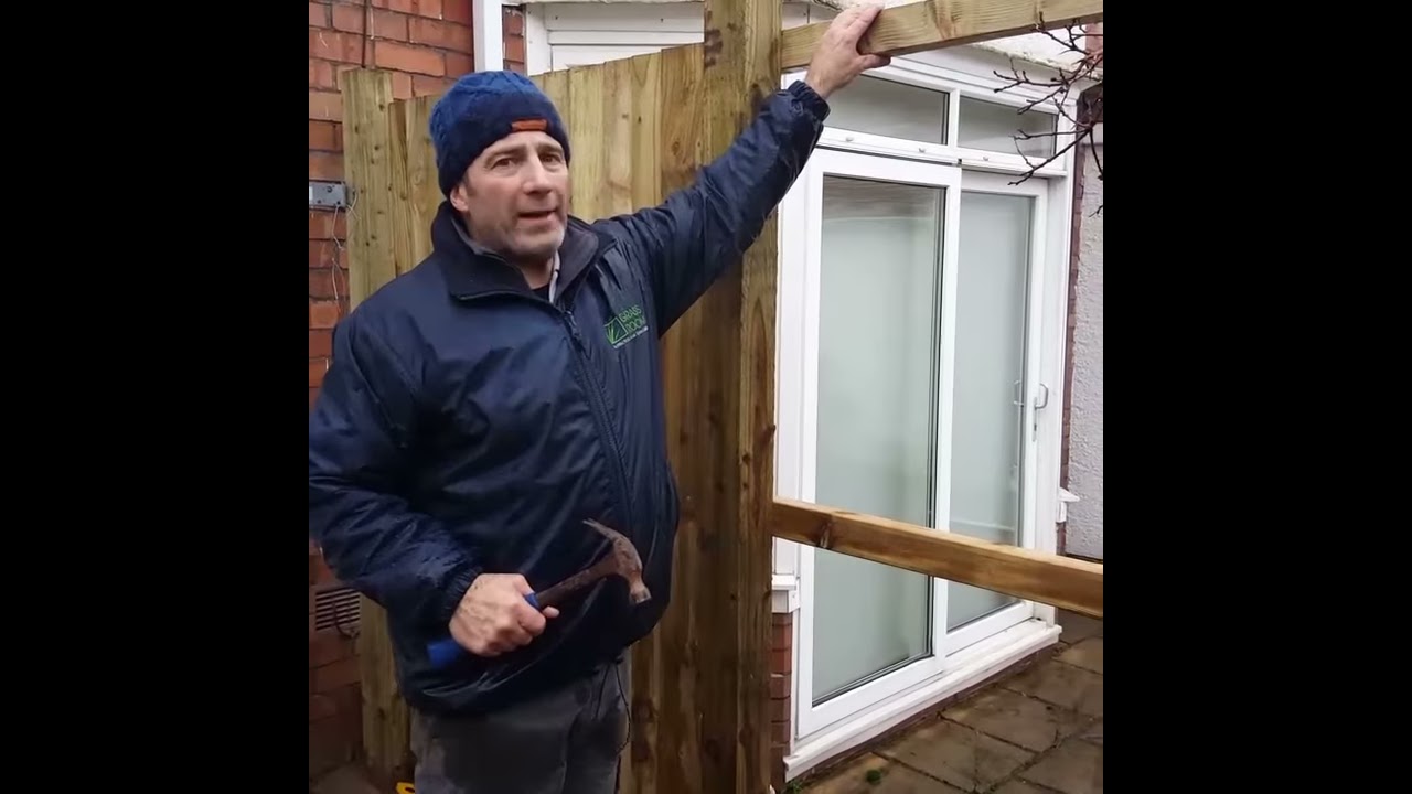 How To Build A Feather Edge Fence With Johnyboy