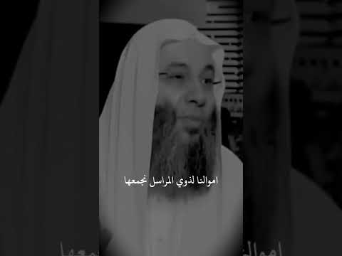 يقول علي الناس تبكي على الدنيا وقد علمت