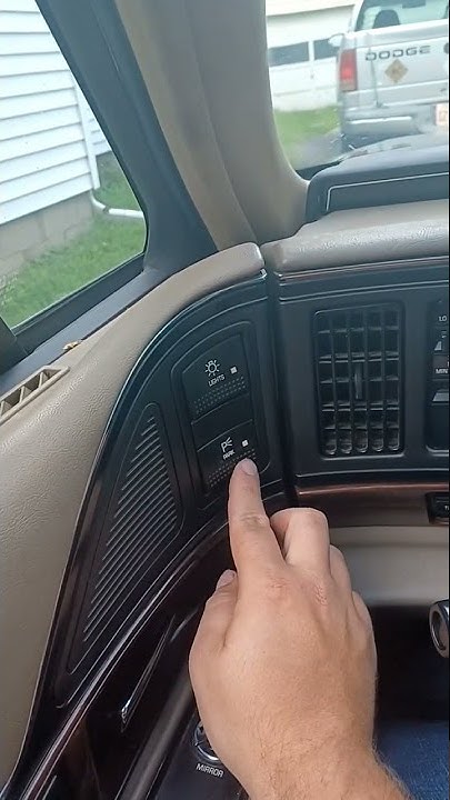 90s car ASMR 1997 Buick Lesabre #shorts #asmr #relaxing #sound #buick#