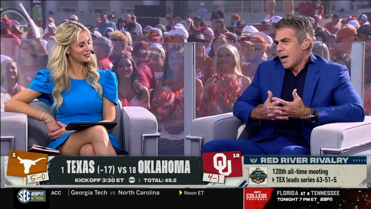 Laura Rutledge Crossing Legs