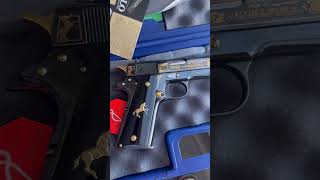 Colt oscuro y oro 1911 #38super #2ndamendment #customguns #engravedguns #gunsofyoutube #edc