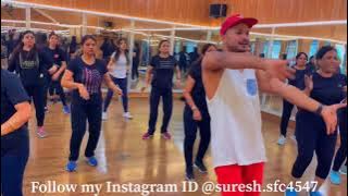 Motiyon ki Ladi Hu Main - Bollywood workout by Suresh fitness new Mumbai Nerul Zumba class