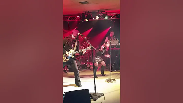 HYDE at The Pour House in WI Rapids 4-25-15