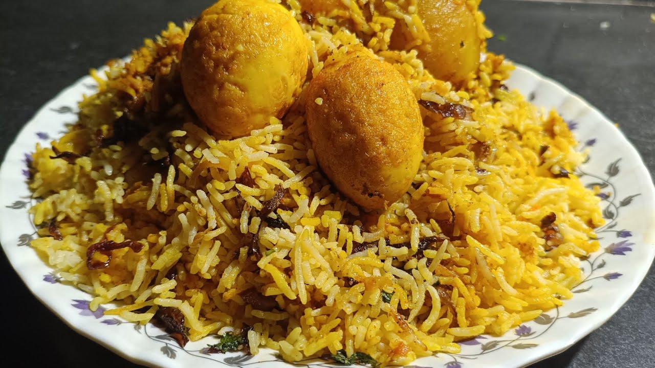 খুব সহজে আর কম সময়ে লোভনীয় স্বাদের ডিম বিরিয়ানি রেসিপি। বিরিয়ানি রেসিপি 