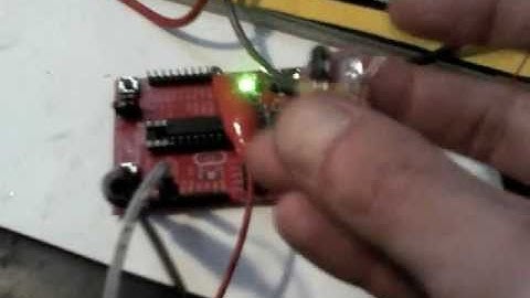 MarkoeZ MSP430 Launchpad Video