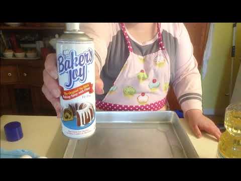 Baking With Amy - My Recipe for Snickerdoodle Cake