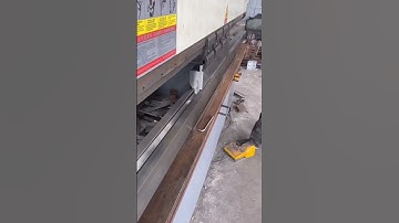 Press brake uses custom die