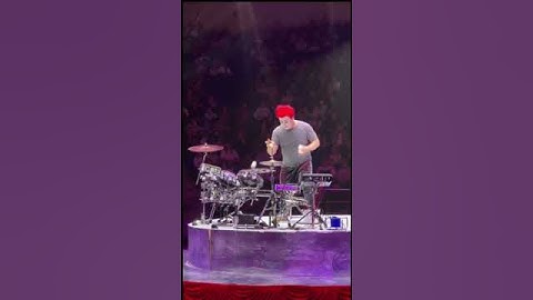 WTF IS THIS?!?! A clown playing drums with balls