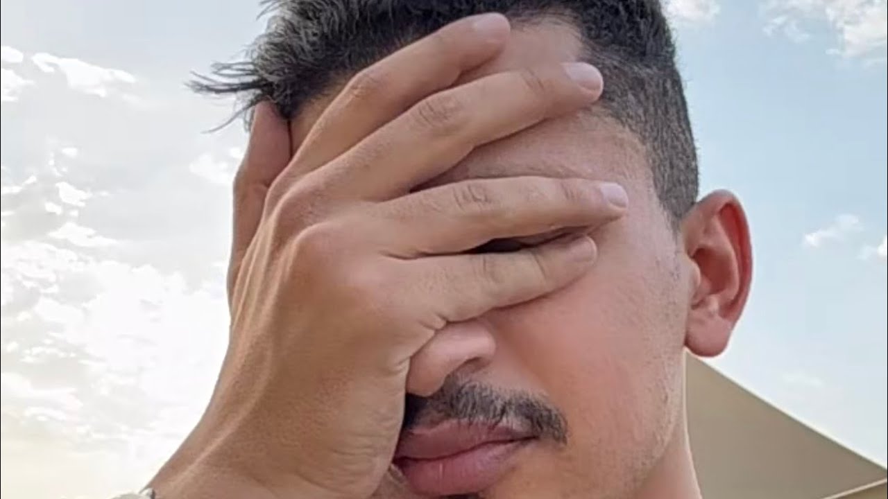 اللي صار شيء غريب