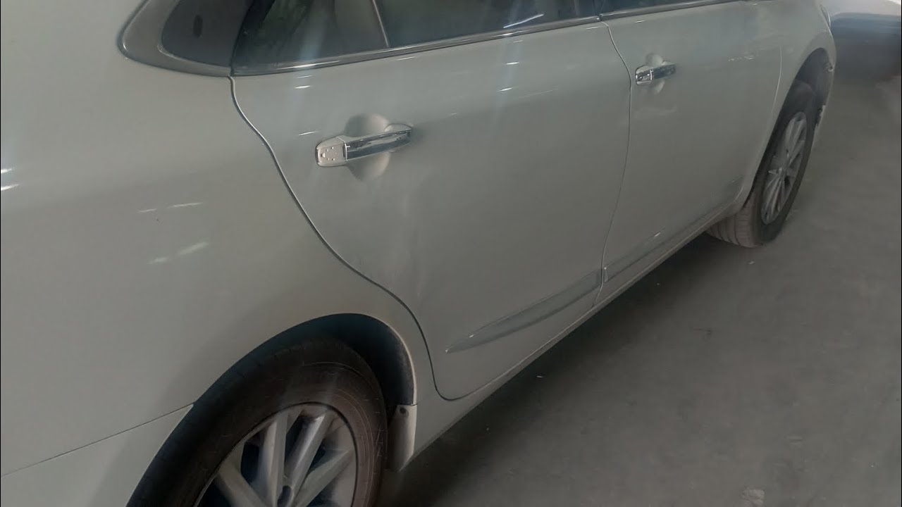 এই ভিডিও এর মাধ্যমে শিখাব কিভাবে কেমরি  গাড়ি চালাতে হয় 