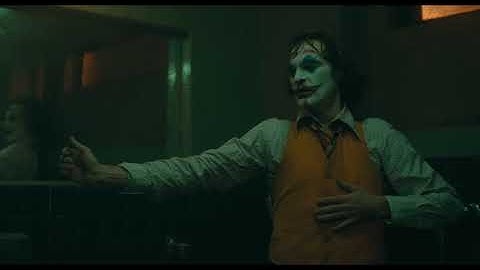 Bathroom Dance -Arthur Kisses Sophie Scene| Joker [UltraHD, HDR]