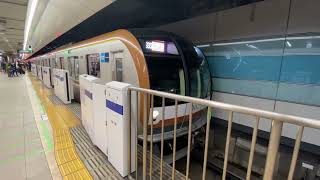 東京メトロ10000系東急東横線横浜駅発車