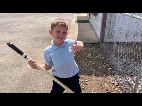 WESTON CLASSICAL SCHOOL gardening in LATIN - Paris Tennessee - Experimental Latin K-12 curriculum