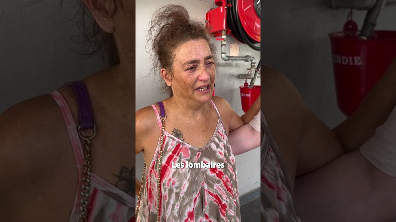 En larmes apr&egrave;s que J&eacute;sus ait enlev&eacute; ses b&eacute;quilles&hellip; #jesus #labible #evangile