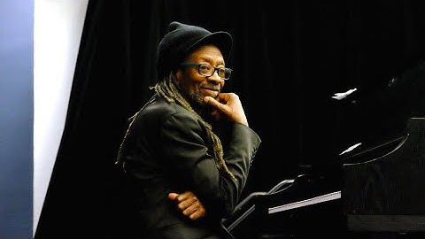 The II-V-I Progression explained by Robert Irving III