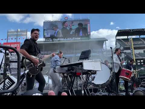 For King and Country - Fix my Eyes - Live at GlobeLife