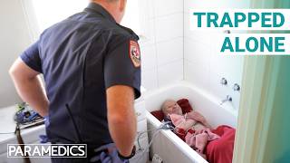 Incoherent Man Rescued After Four Days Stuck In Bathtub | Paramedics S2 E14