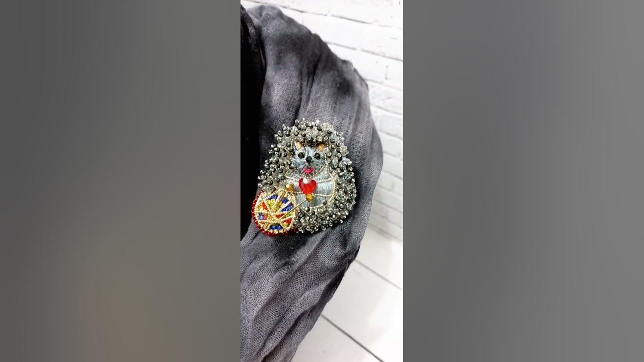 Брошь ёжик с клубком - YouTube