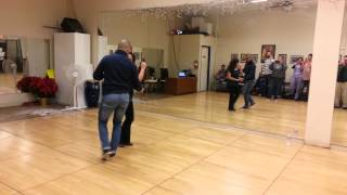Studio 9 Salsa