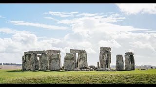 5000 YEARS OLD STONEHENGE IN ENGLISH COUNTY WILTSHIRE