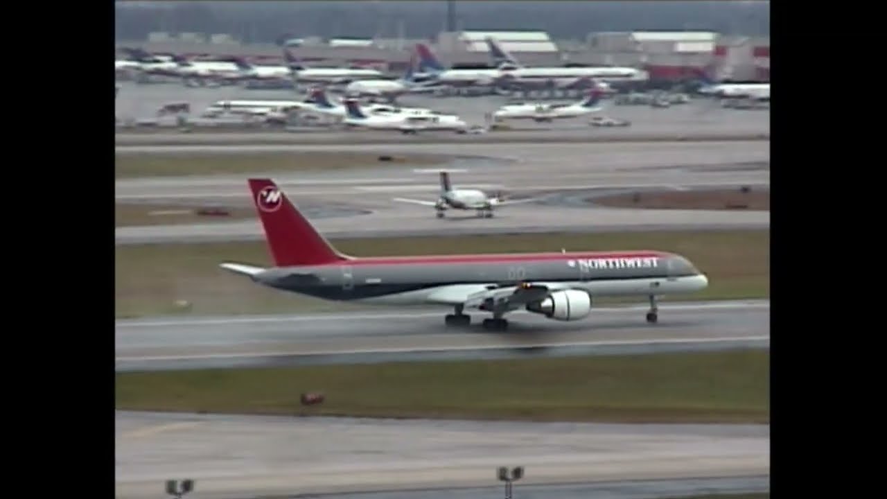 Classic Atlanta Airplane Spotting (December 2001/Post-9/11) Part 1
