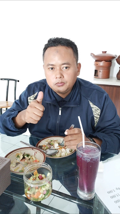 Kuliner Soto Betawi terenak di kota Sumedang#kuliner #makanenak #makan #fypage #sotobetawisumedang #