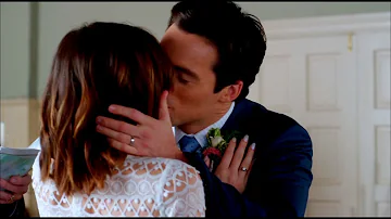 Do Ezra and Aria marry?