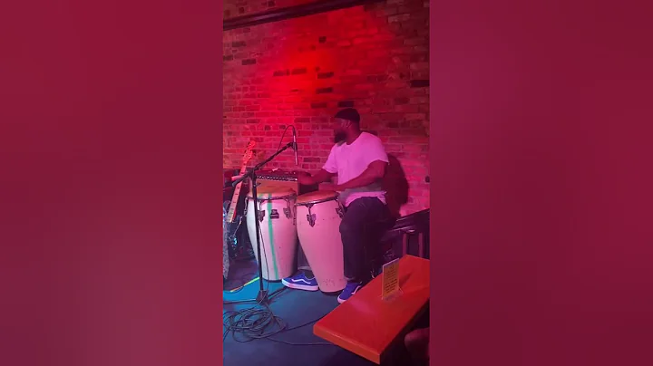 Meku Performs @ "The Bitter End" Night Club | "Lil...