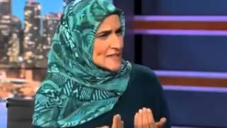 Muslim Lady Explains The Hijab Issue In Less Than 45 Seconds 