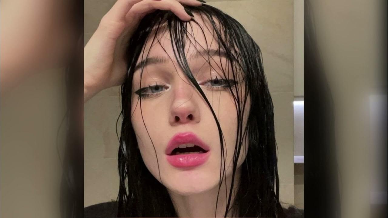 Песня eeyuh back it up
